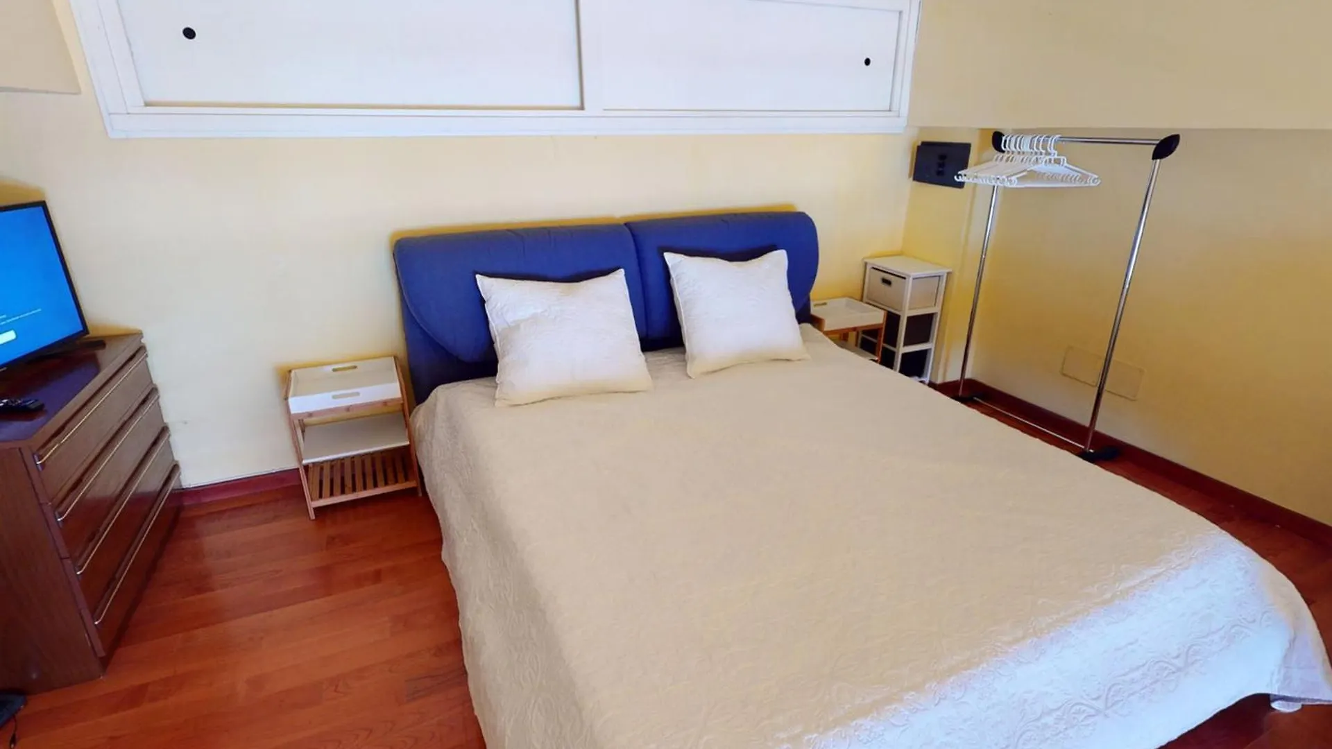 Joli Studio Mezzanine, Proche Plages, Wifi Et Animaux Admis - Fr-1-196-289 Menton 0*,  Frankrig
