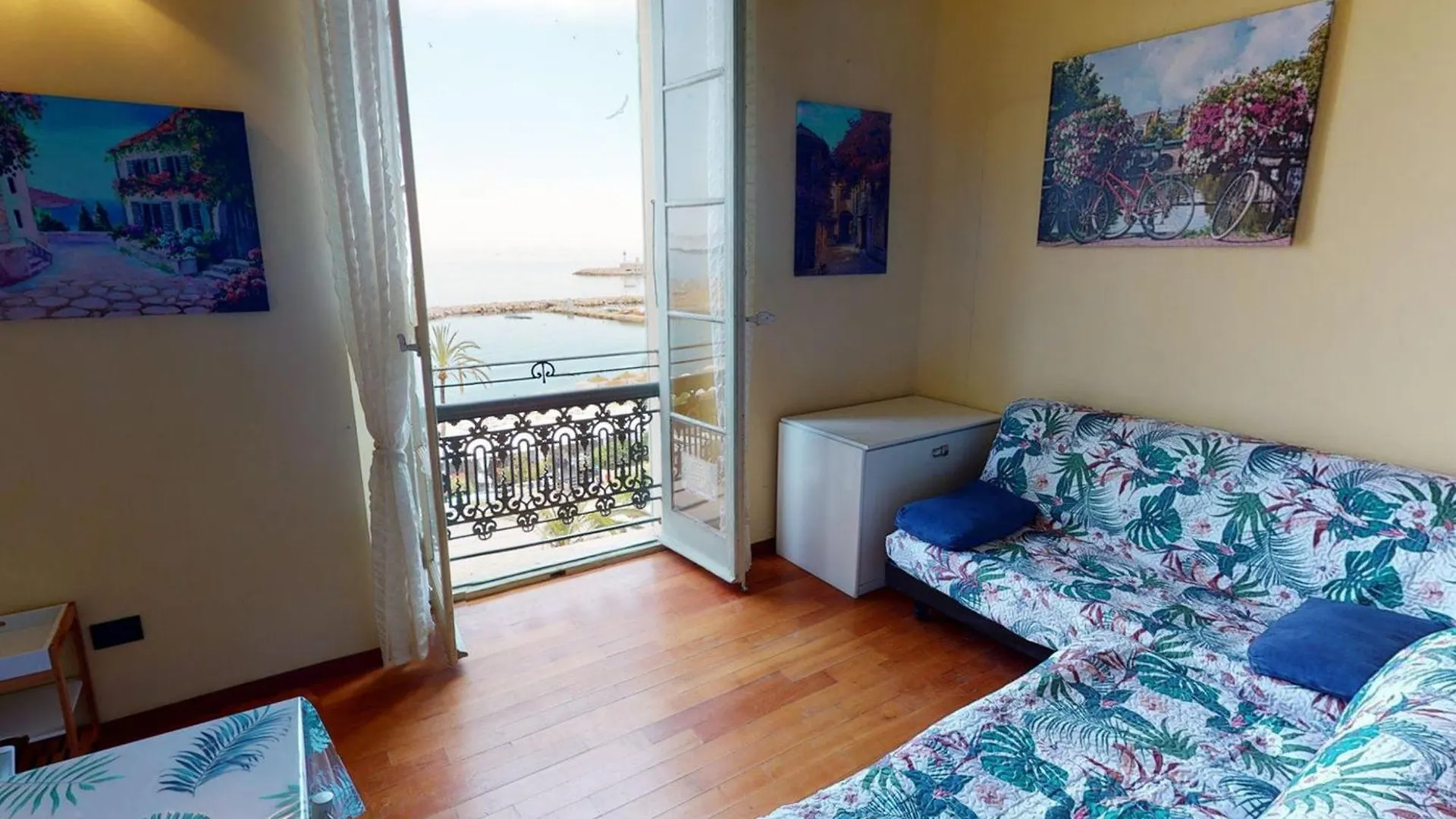 Joli Studio Mezzanine, Proche Plages, Wifi Et Animaux Admis - Fr-1-196-289 Menton